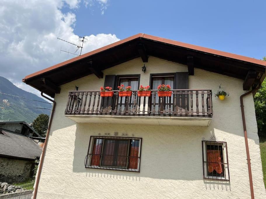La Casetta Delle Nuvole Mazzo di Valtellina Экстерьер фото